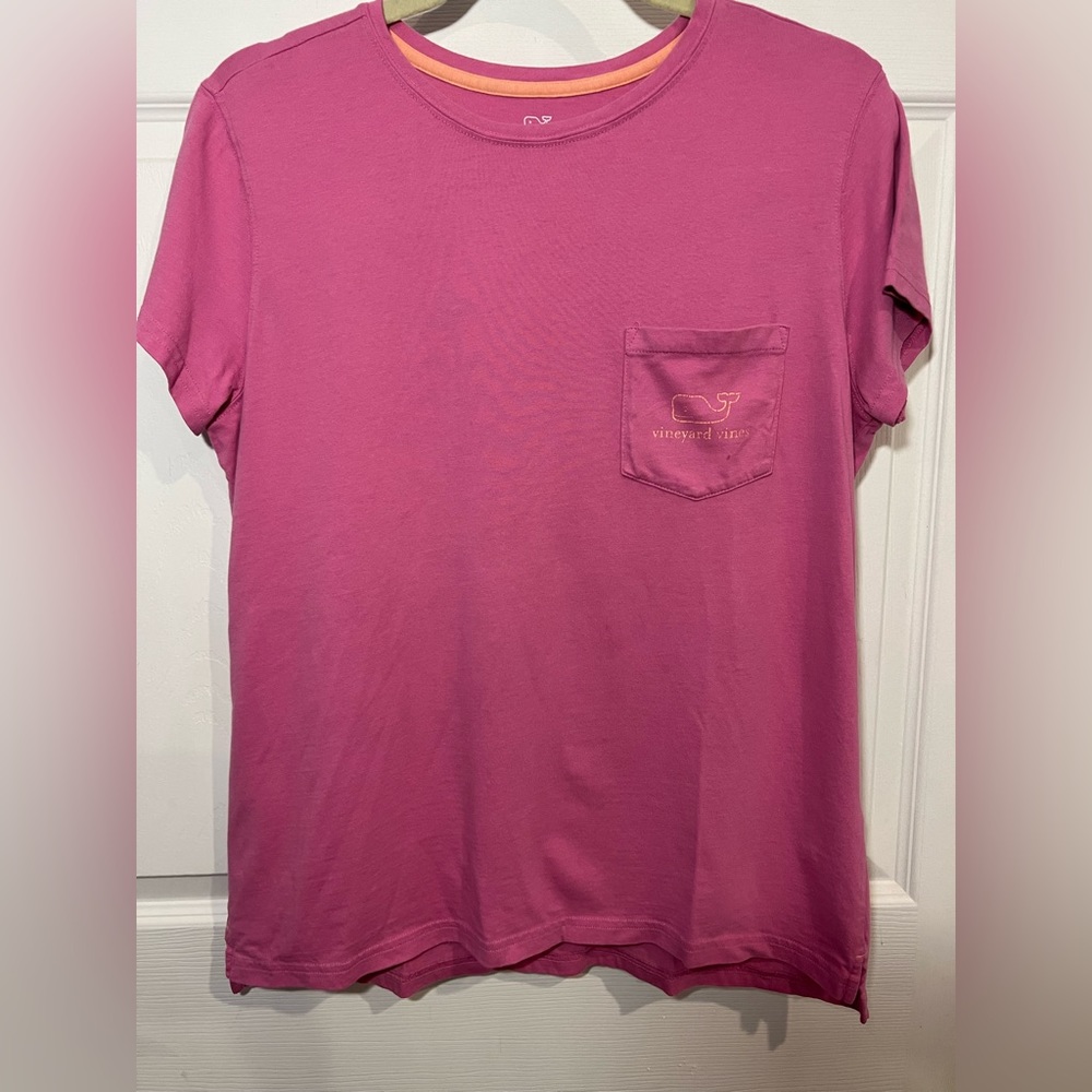 Vineyard Vines Tee